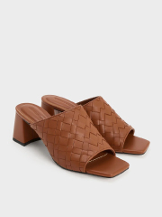 SEPATU HEELS