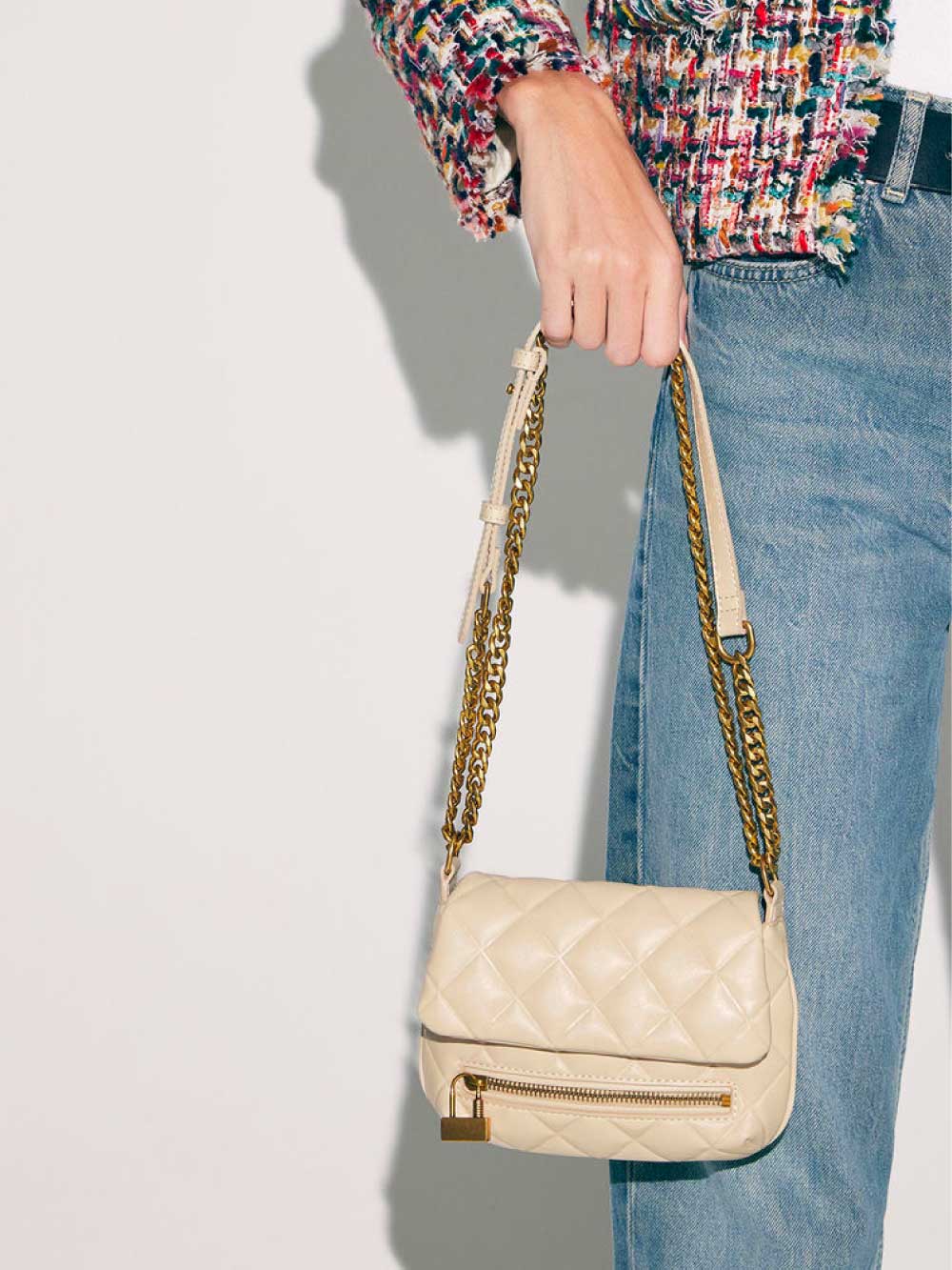 Women's beige Lana bucket bag - CHARLES & KEITH
