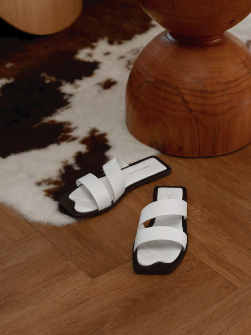 Sandal Asymmetric Strappy Slide – CHARLES & KEITH