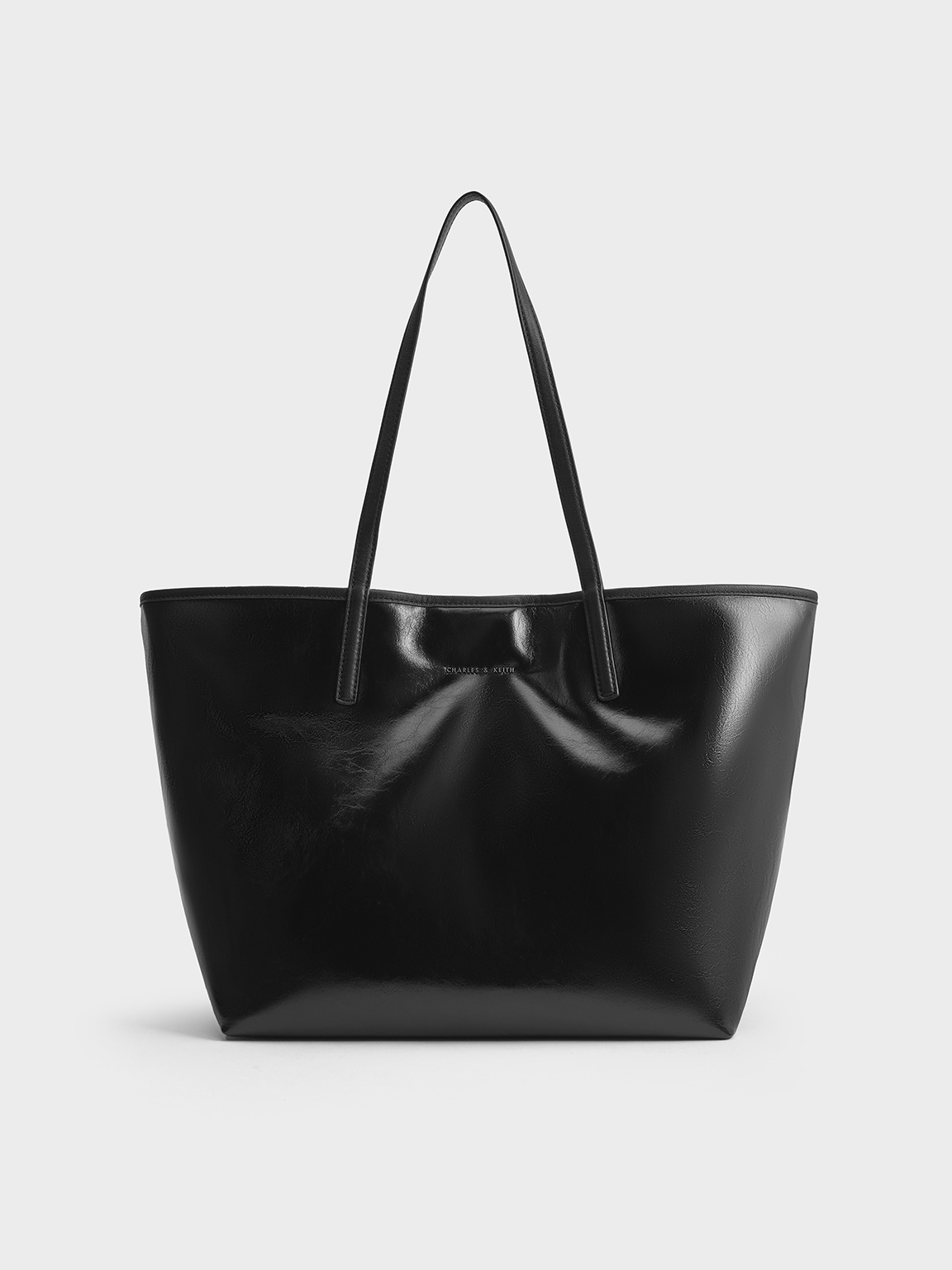 Noir Sianna Crinkle-Effect Reversible Tote Bag CHARLES KEITH